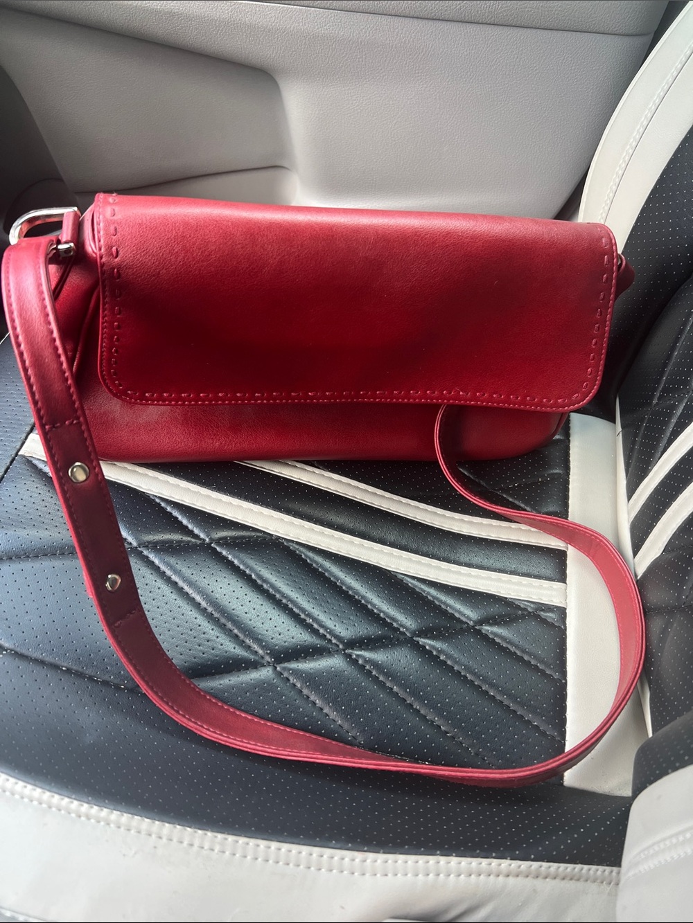Liz Claiborne vintage Red Leather Crossbody Bag - Sleek Everyday Shoulder Purse